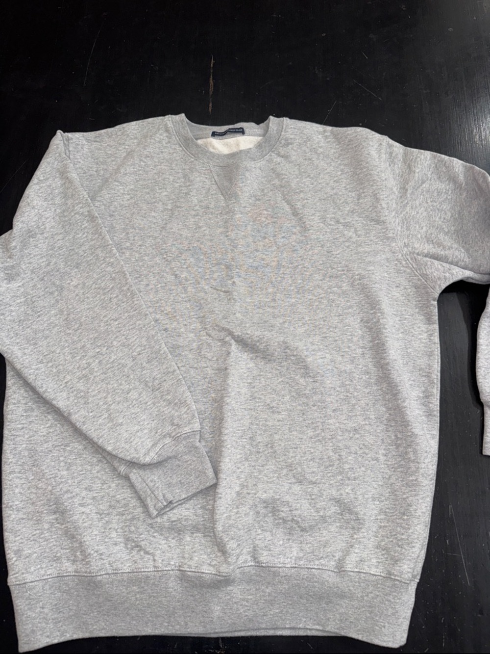 brandy melville gray crew neck sweatshirt. one size. NEW no tags.